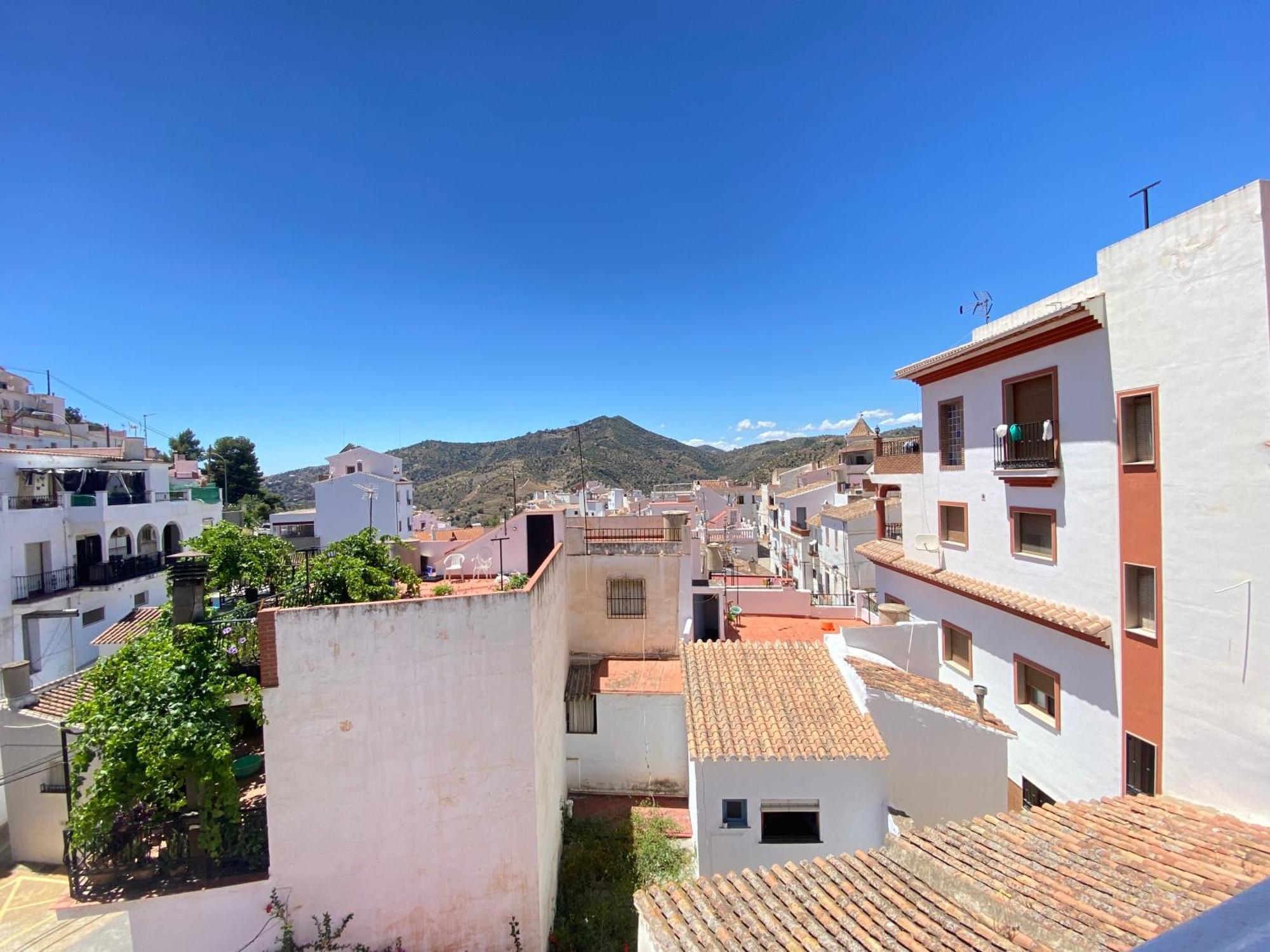 Casa Miguel - 3 Beautiful Apartments Availabe Sayalonga Esterno foto