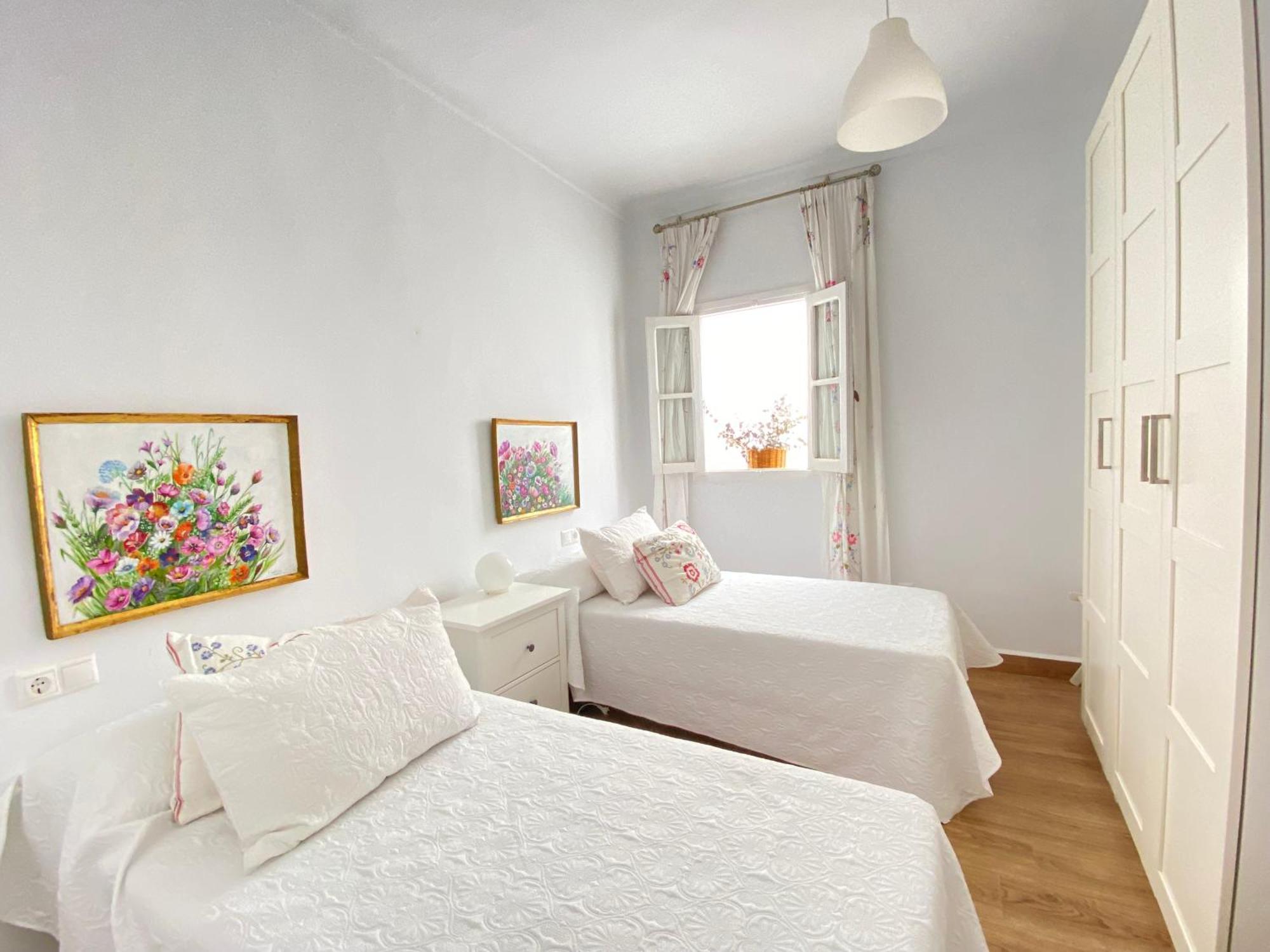 Casa Miguel - 3 Beautiful Apartments Availabe Sayalonga Camera foto